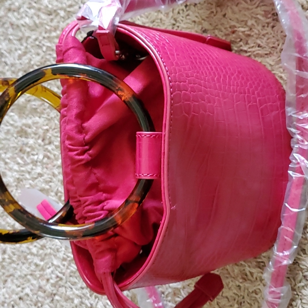 NWT bucket bag